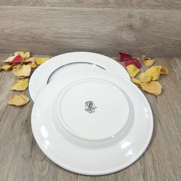 Syracuse Plates Dinnerware Serving Dishes 2 Pc. Dining Set Plates Leaf Embossed - Picture 5 of 12
